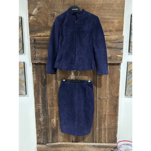 Luxury women’s purple leather jacket and skirt by Danier leather.  Size 4 & 6-8